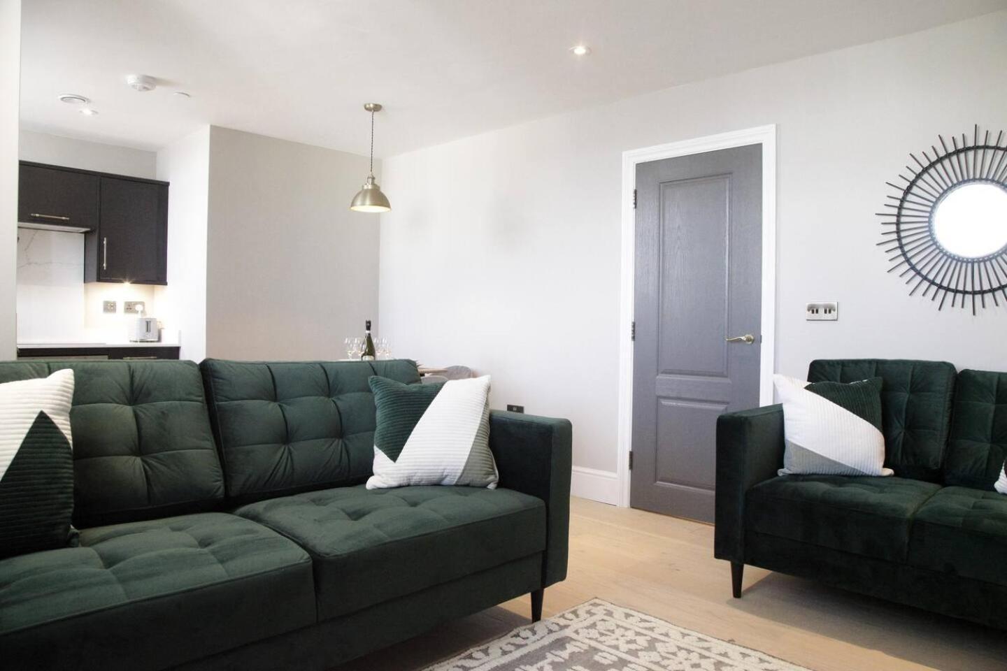 Pass The Keys Apartment 3 Old Conservative Club In Historic Town Caernarfon Extérieur photo