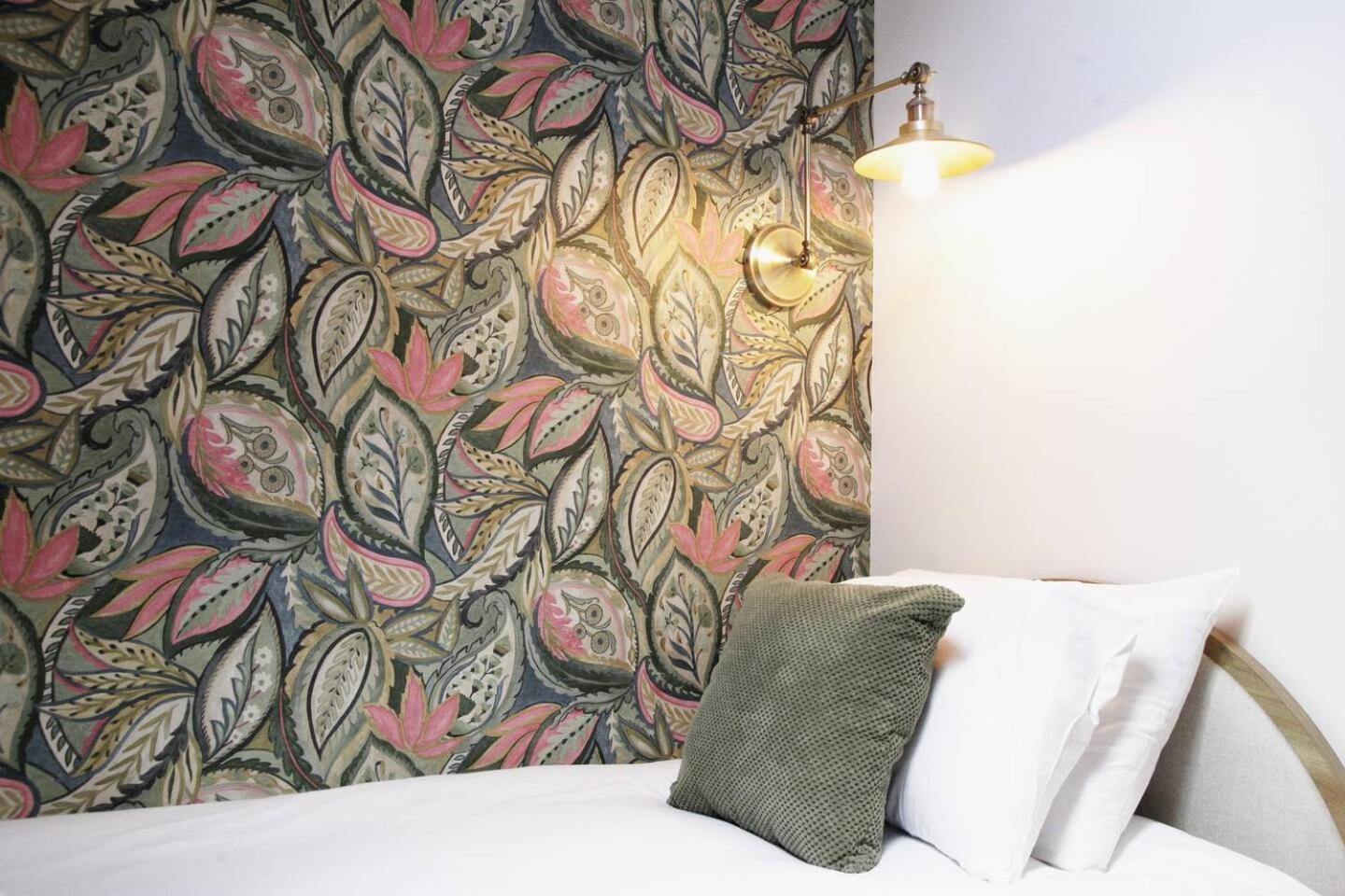Pass The Keys Apartment 3 Old Conservative Club In Historic Town Caernarfon Extérieur photo