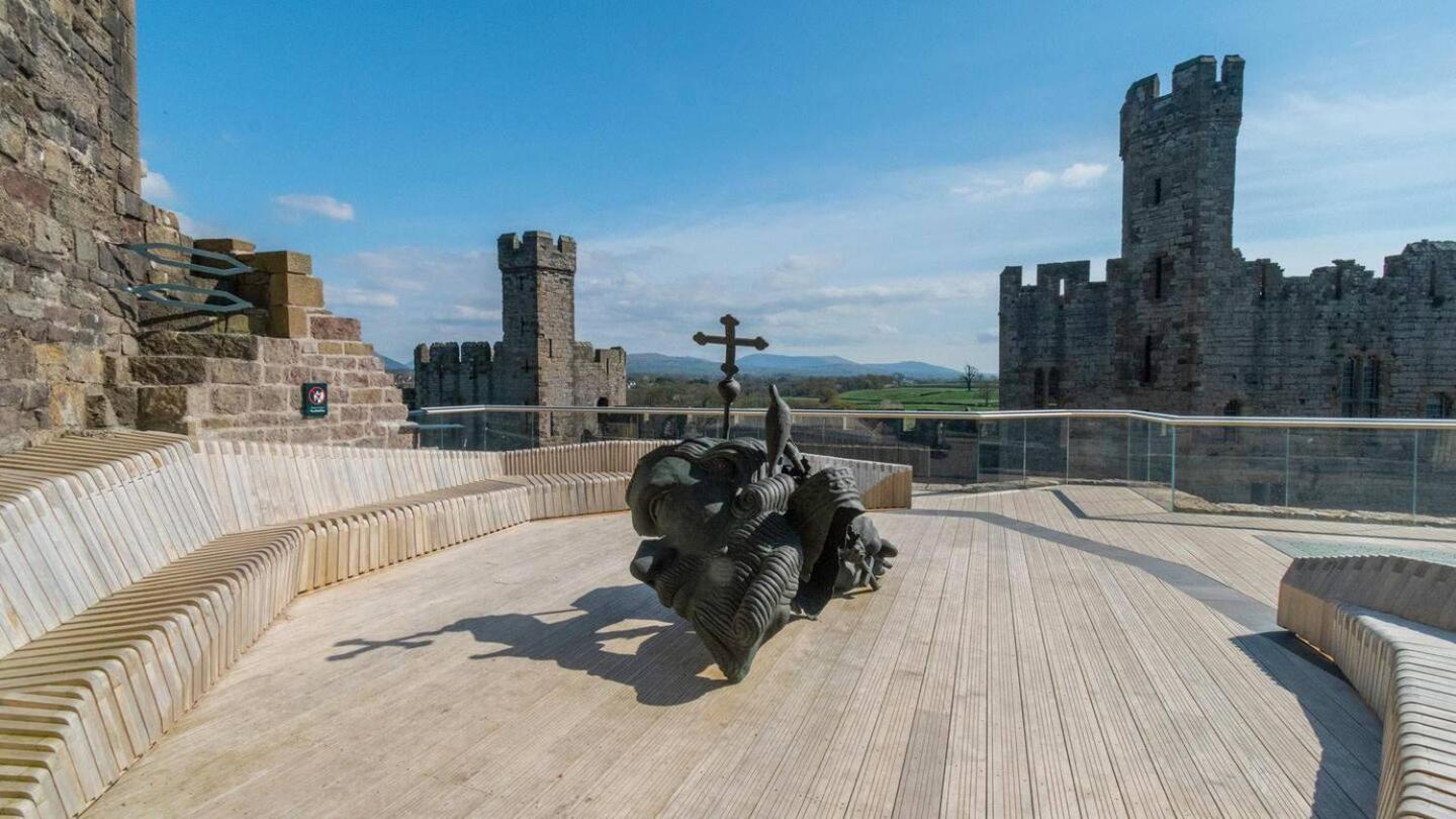 Pass The Keys Apartment 3 Old Conservative Club In Historic Town Caernarfon Extérieur photo